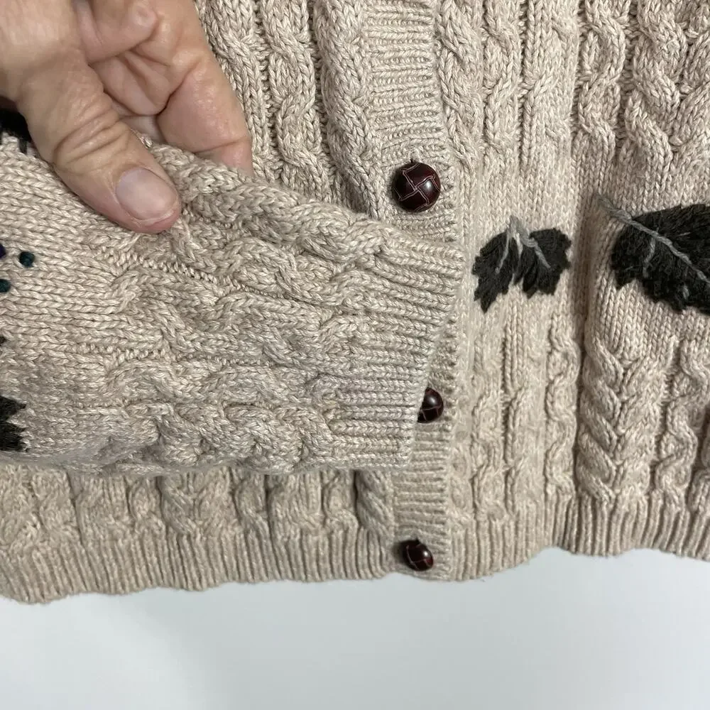 Vtg Cable Knit Cardigan Sweater Size L Beige Embroidered Fall Leaves Cottagecore